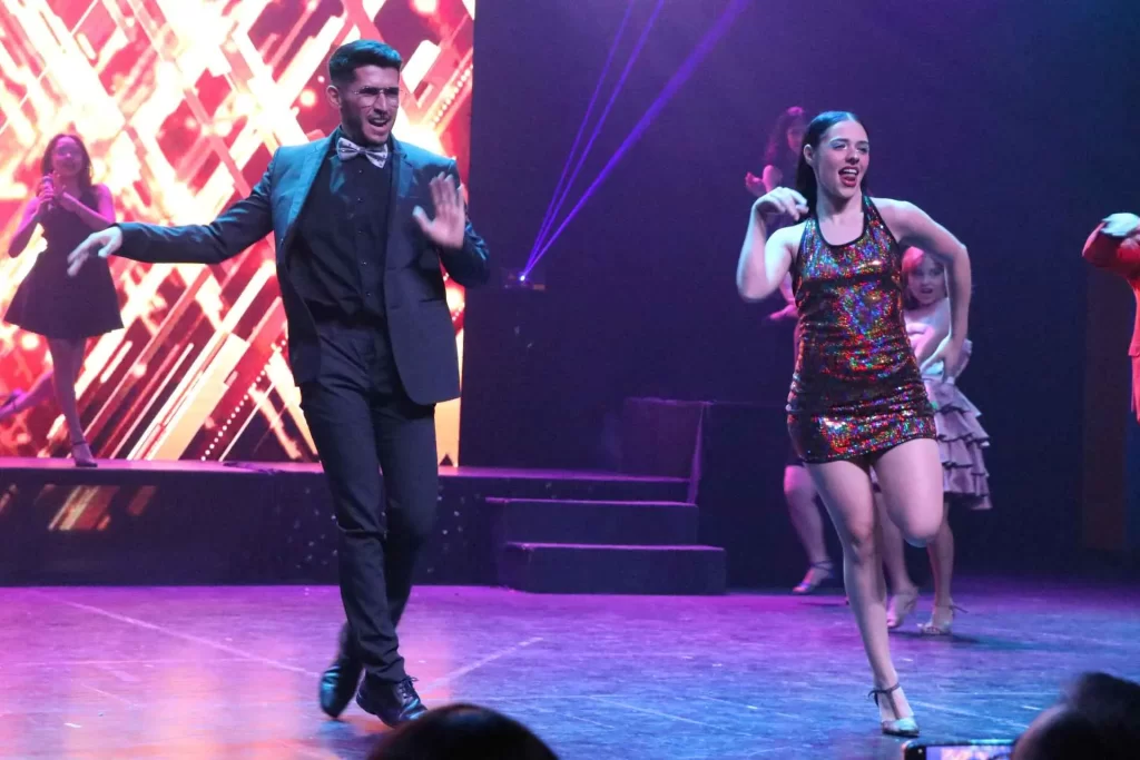 SECCION COMEDIA MUSICAL PY 1920 X 1280_11zon